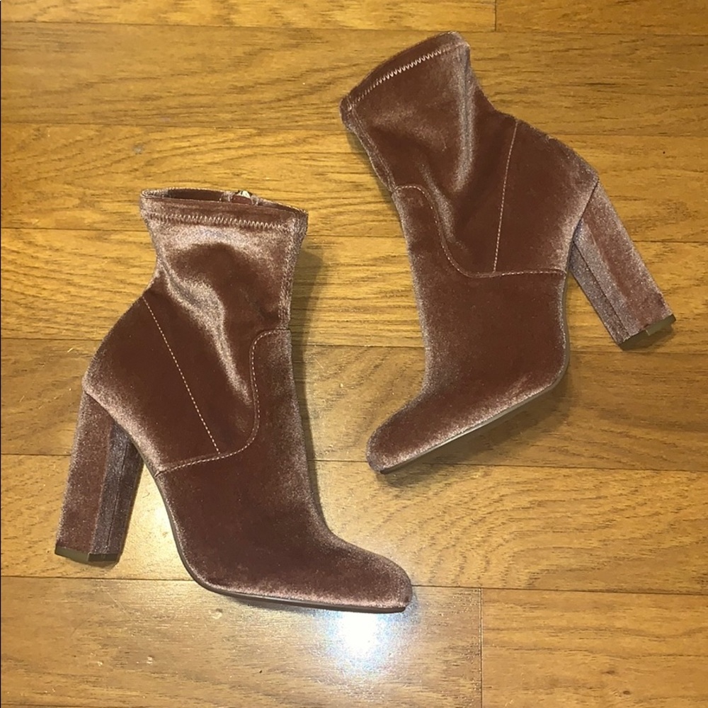 Steve Madden Booties